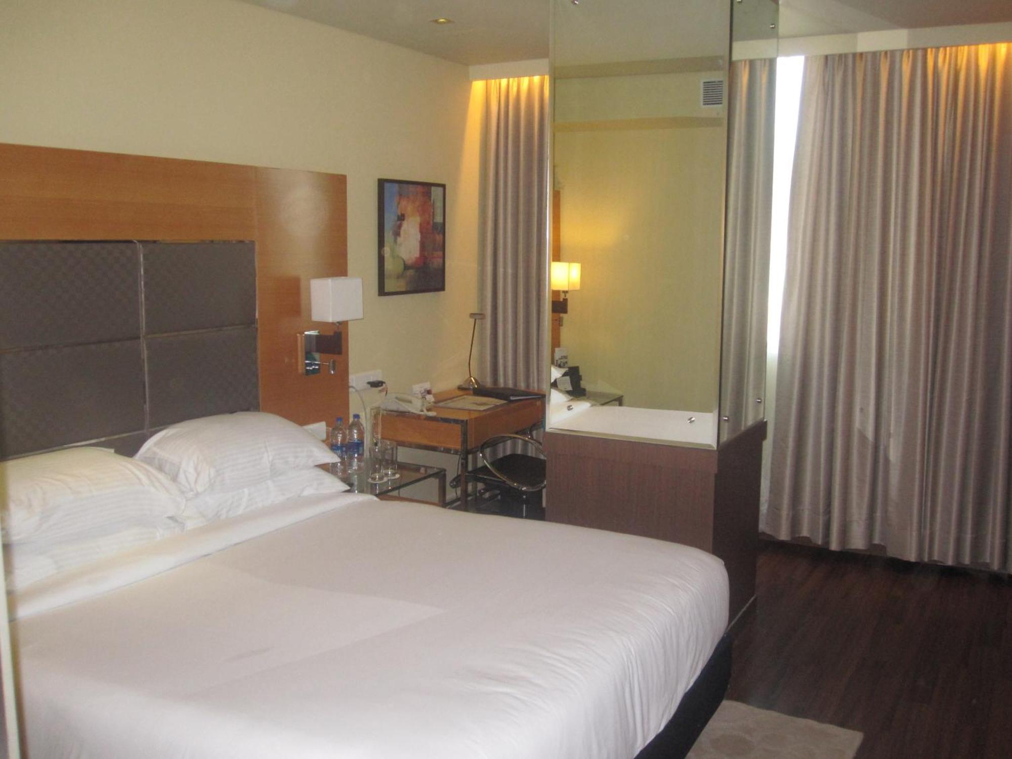 Country Inn Panjim Goa Панаджи Номер фото